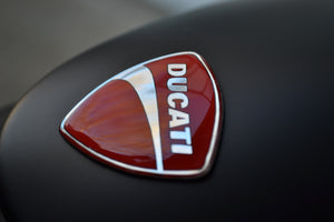 Badge Stickers for Helmet Tank Chrome Decals 4 pcs Fit Ducati 848 1099 998 999   trim