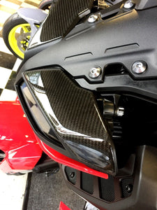 Fits Yamaha FZ09  MT09 2018  real carbon fiber front light Trim Sticker pad