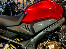 Load image into Gallery viewer, Real Dry carbon fiber Fit Honda CB650R sides frame cover panel inserts Trim kit