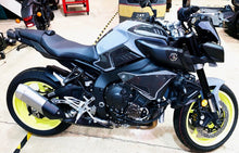 Load image into Gallery viewer, Real carbon fiber Fit Yamaha MT10 MT-10 FZ10 sides fairing panel trim kit