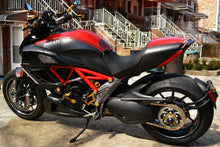 Load image into Gallery viewer, Fit Ducati Diavel both sides Frame Trim real carbon fiber Tank pad protector Kit