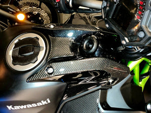 Real carbon fiber Fit Kawasaki Z650 front tank panel protector pads Trim overlay