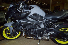 Load image into Gallery viewer, Fit Yamaha FZ10 MT-10 real carbon fiber sides fairings knee grip Protector pad